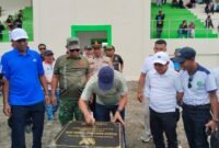 Bupati Halmahera Timur, Ubaid Yakub meresmikan stadion Mancalele dan membuka turnamen Cemara Jaya Cup I. (foto: HUmas Haltim)