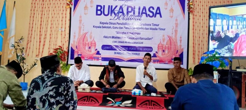 Buka Puasa Bersama Dinas Pendidikan dan para guru Wasile. Dok Istimewa