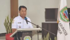 Bupati Halmahera Timur, Ubaid Yakub pada salah satu momen kegiatan Pemda (Foto: Redaksi)