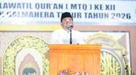 Bupati Ubaid Yakub saat menyampaikan sambutan sekaligus membuka rangkaian kegiatan MTQ ke-XII tingkat kabupaten yang berlangsung di Desa Lolobata, Kecamatan Wasile Tengah, Selasa (12/5/2026).