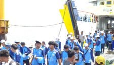 Kontingen POPDA XII Haltim saat tiba di Morotai. Foto : Tim POPDA XII Haltim