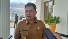 Bupati Halmahera Timur, Drs. Ubaid Yakub, MPA