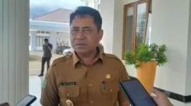 Bupati Halmahera Timur, Drs. Ubaid Yakub, MPA